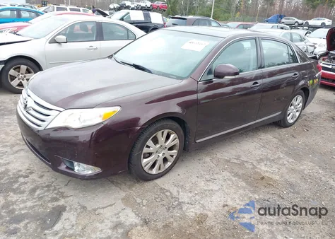 2011 Toyota Avalon z USA, uszkodzony, nr VIN 4T1BK3DB5BU409683